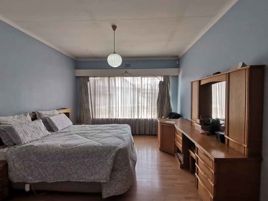 4 Bedroom Property for Sale in Brackenhurst Gauteng