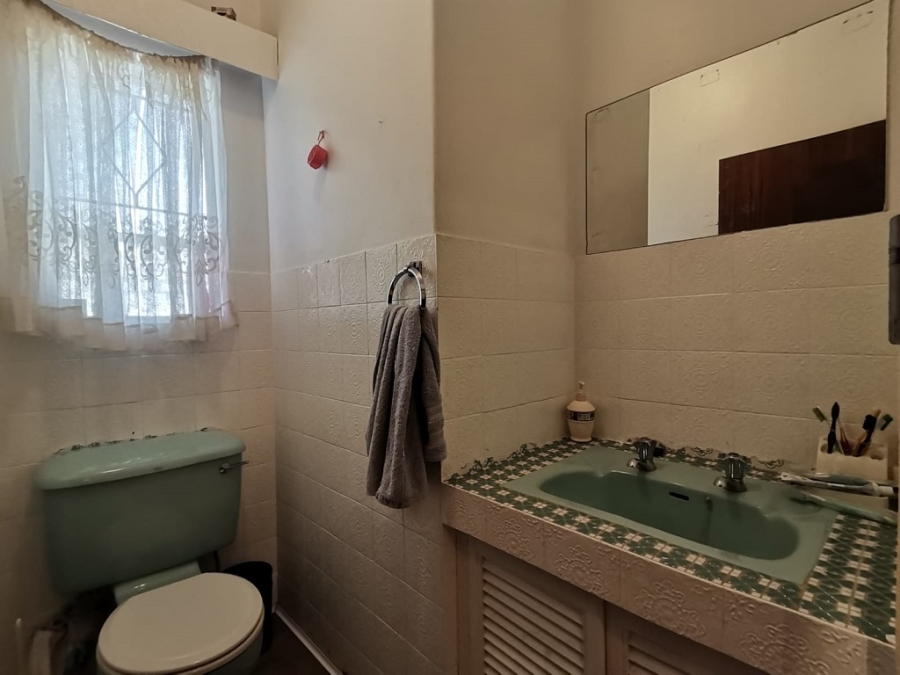 4 Bedroom Property for Sale in Brackenhurst Gauteng