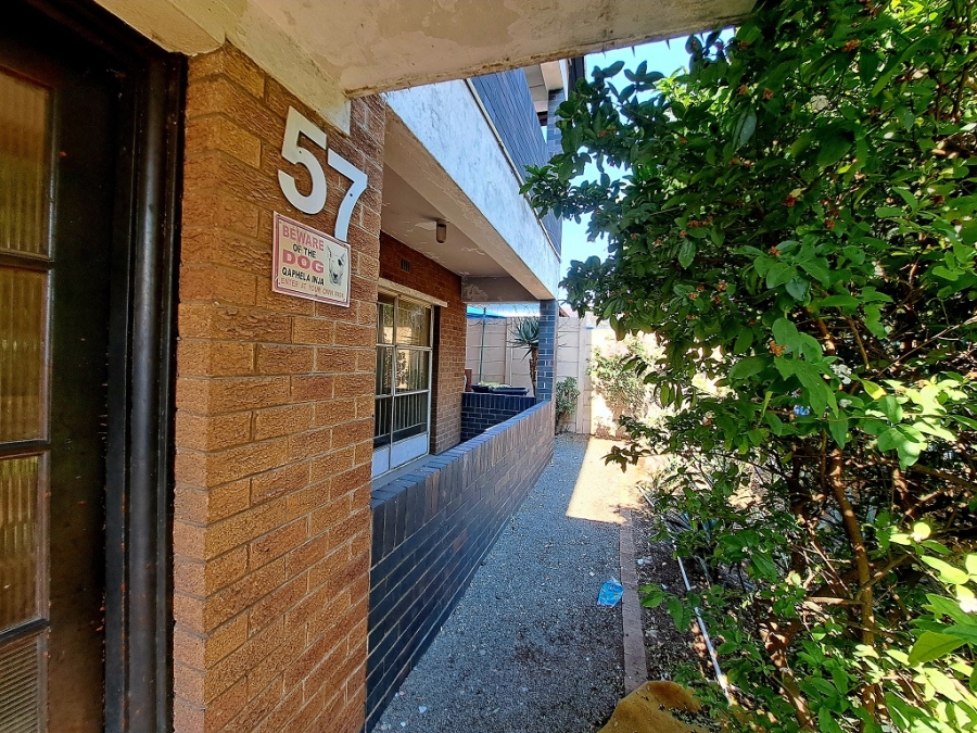 To Let 2 Bedroom Property for Rent in Turffontein Gauteng