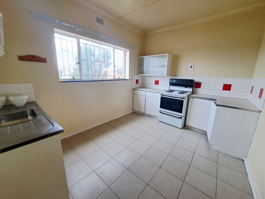 To Let 2 Bedroom Property for Rent in Turffontein Gauteng