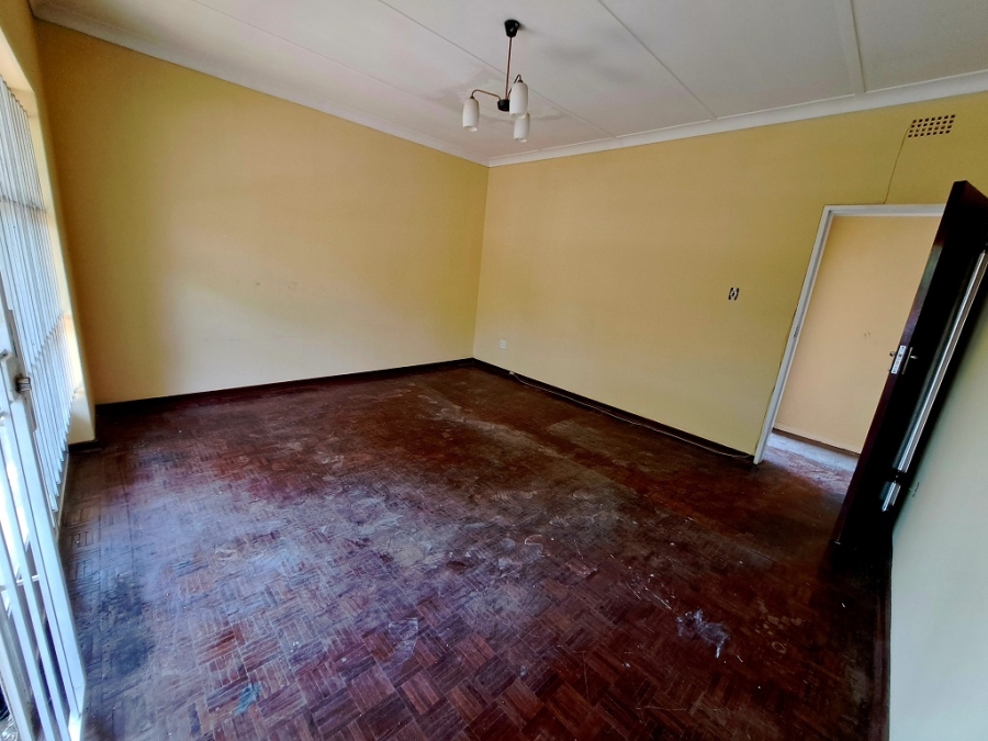 To Let 2 Bedroom Property for Rent in Turffontein Gauteng