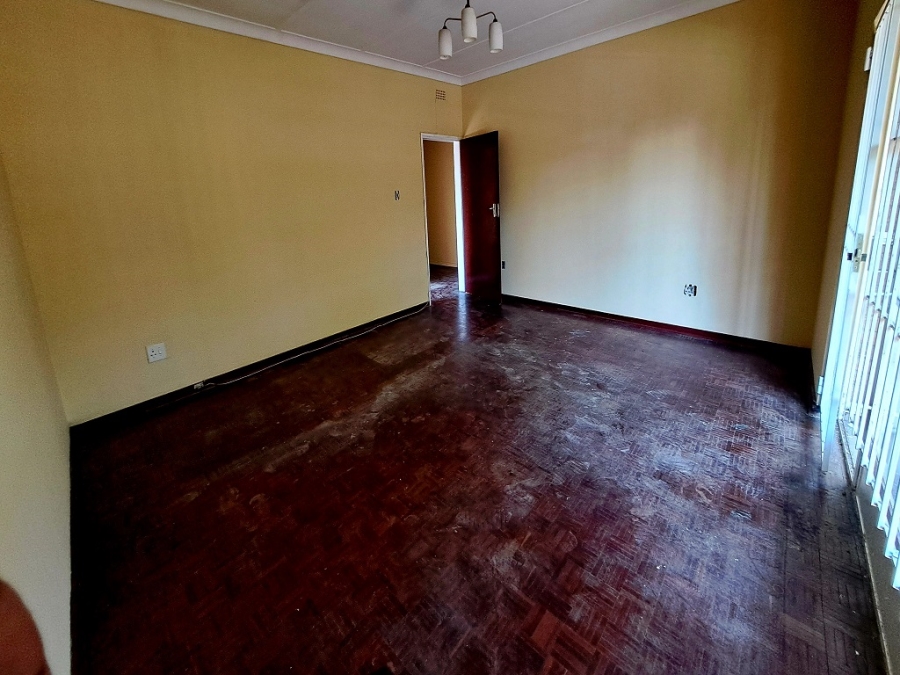 To Let 2 Bedroom Property for Rent in Turffontein Gauteng