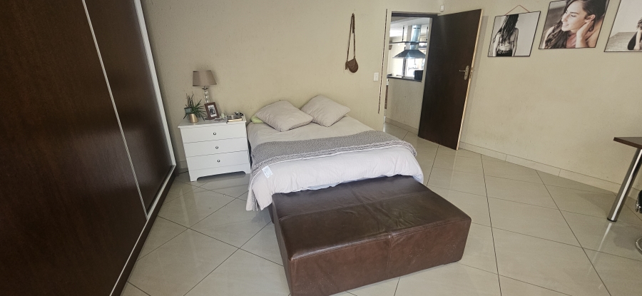 5 Bedroom Property for Sale in Meyersdal Gauteng