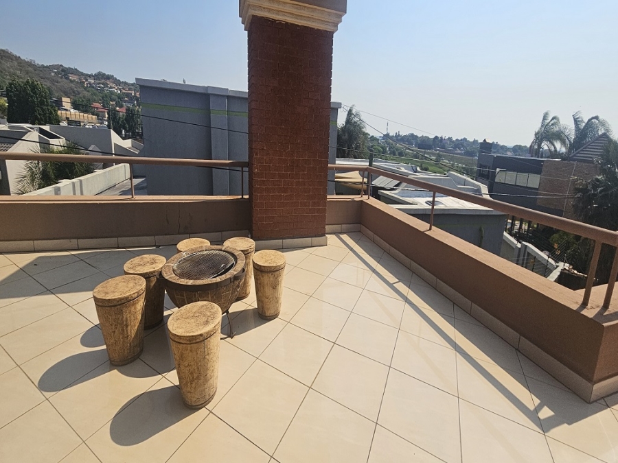 5 Bedroom Property for Sale in Meyersdal Gauteng