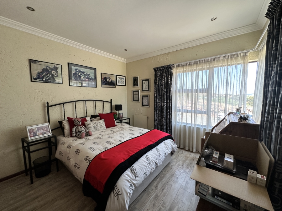 3 Bedroom Property for Sale in Blue Saddle Ranches Gauteng