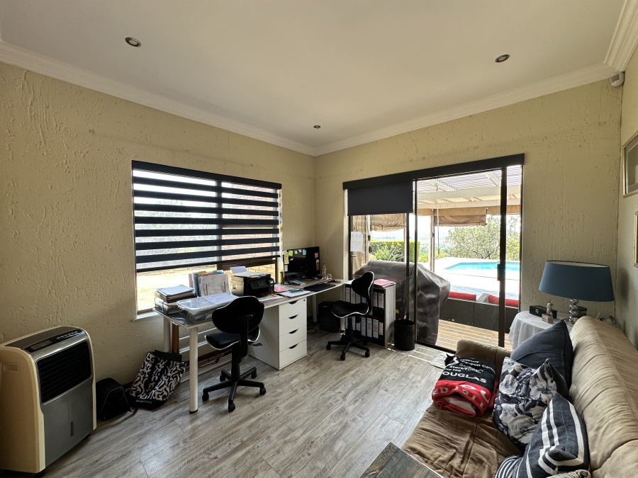 3 Bedroom Property for Sale in Blue Saddle Ranches Gauteng