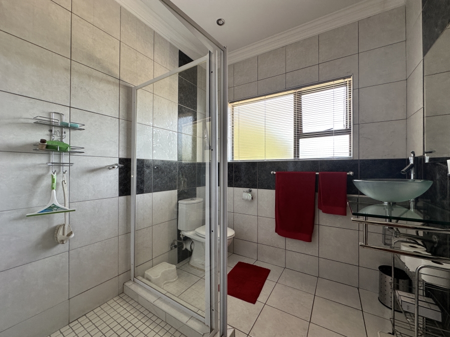 3 Bedroom Property for Sale in Blue Saddle Ranches Gauteng