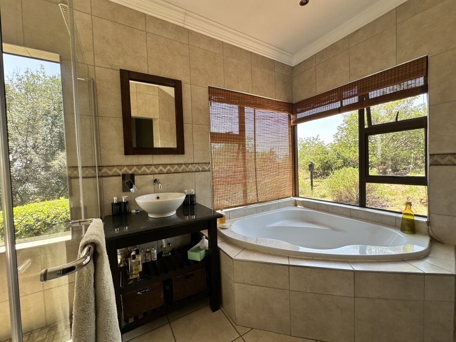 3 Bedroom Property for Sale in Blue Saddle Ranches Gauteng