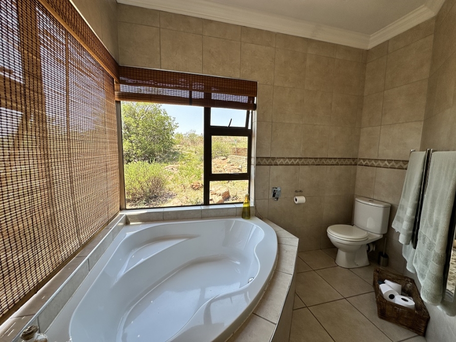 3 Bedroom Property for Sale in Blue Saddle Ranches Gauteng