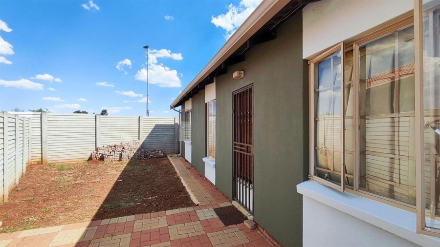 3 Bedroom Property for Sale in Sky City Gauteng