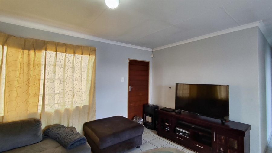 3 Bedroom Property for Sale in Sky City Gauteng
