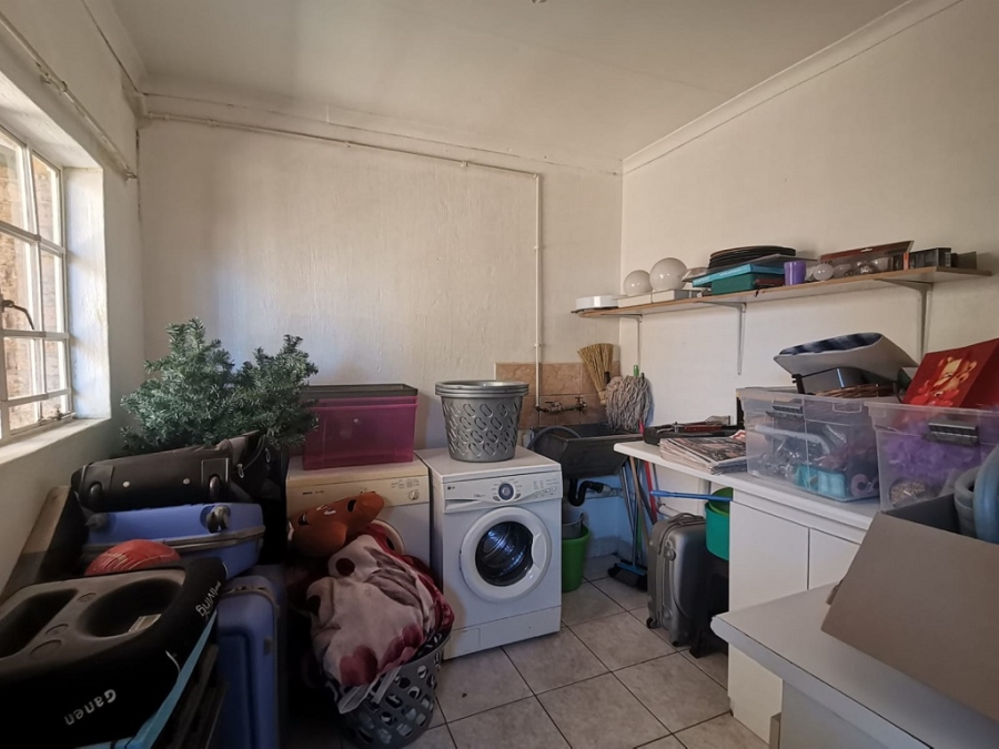 4 Bedroom Property for Sale in Bassonia Gauteng