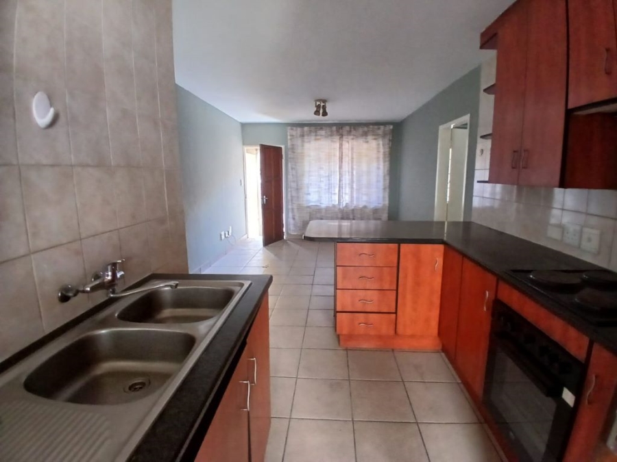 3 Bedroom Property for Sale in Elspark Gauteng