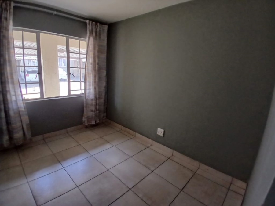 3 Bedroom Property for Sale in Elspark Gauteng