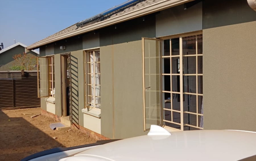 3 Bedroom Property for Sale in Sky City Gauteng