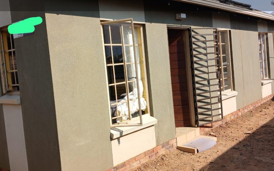 3 Bedroom Property for Sale in Sky City Gauteng
