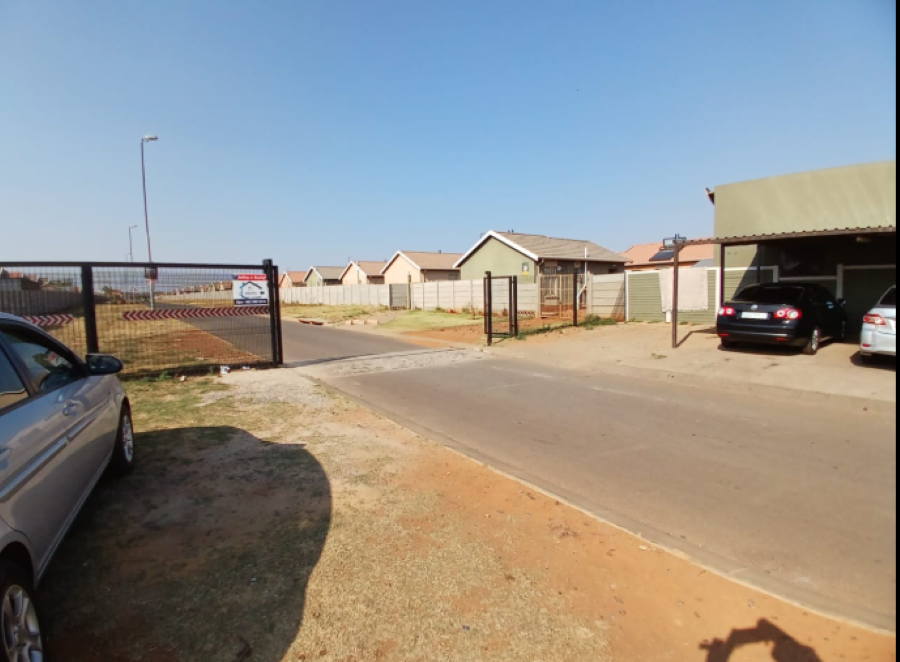 3 Bedroom Property for Sale in Sky City Gauteng