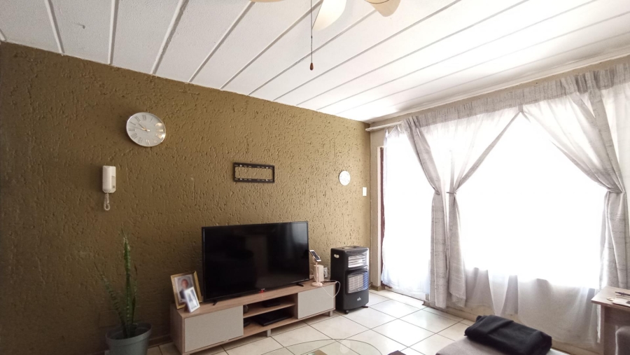 2 Bedroom Property for Sale in Union Gauteng