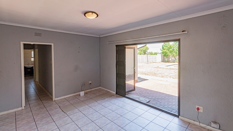 3 Bedroom Property for Sale in Mayberry Park Gauteng