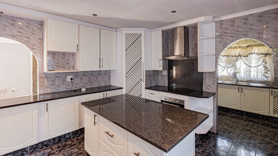 3 Bedroom Property for Sale in Mayberry Park Gauteng