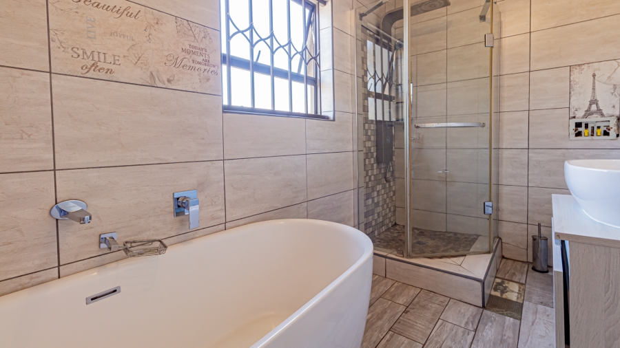 3 Bedroom Property for Sale in Mayberry Park Gauteng