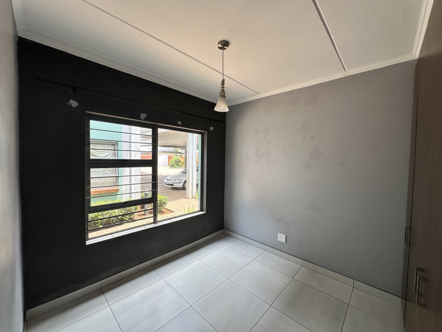 3 Bedroom Property for Sale in Florentia Gauteng