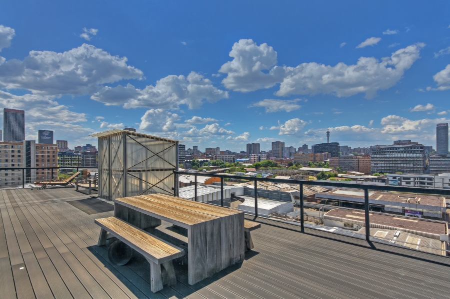 1 Bedroom Property for Sale in Maboneng Gauteng