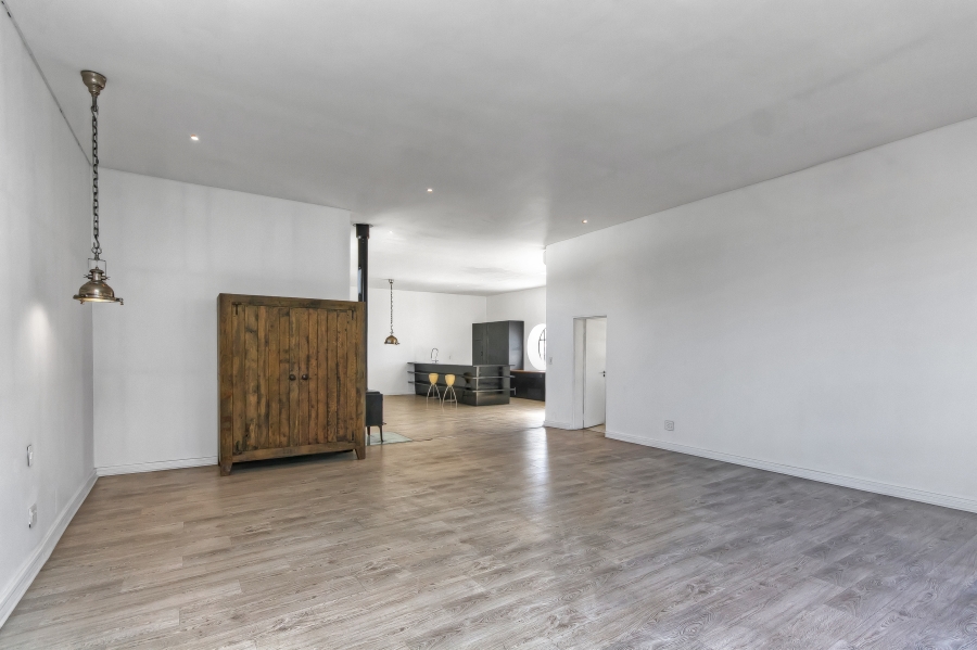 1 Bedroom Property for Sale in Maboneng Gauteng