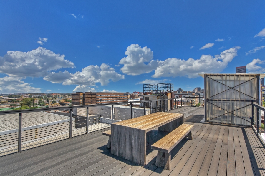 1 Bedroom Property for Sale in Maboneng Gauteng