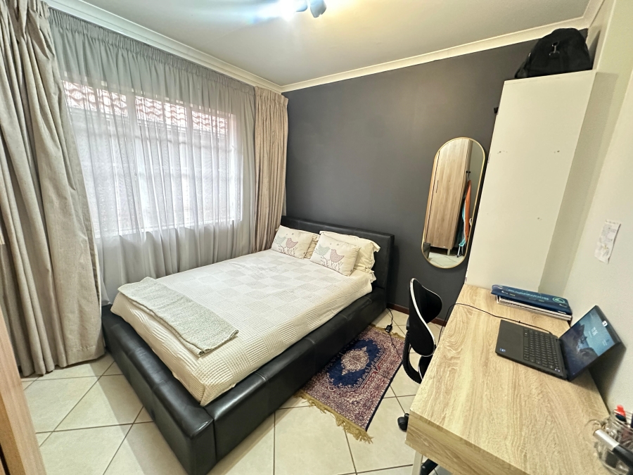 To Let 3 Bedroom Property for Rent in Monavoni Gauteng
