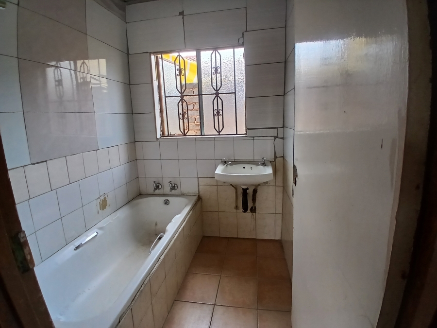 3 Bedroom Property for Sale in Elspark Gauteng