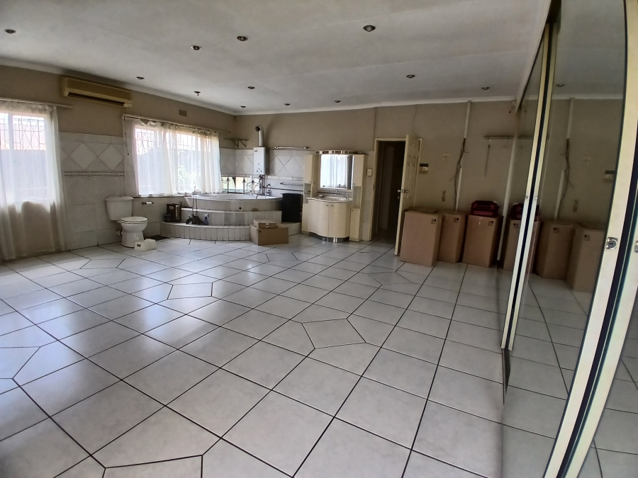 3 Bedroom Property for Sale in Klippoortje Gauteng