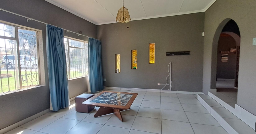 3 Bedroom Property for Sale in Brackenhurst Gauteng