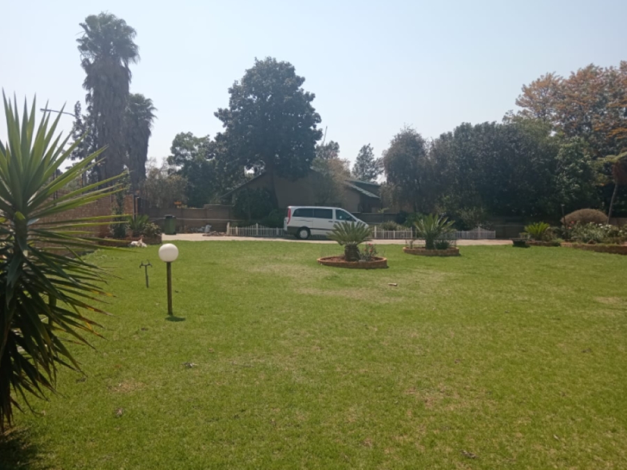 3 Bedroom Property for Sale in Brackenhurst Gauteng