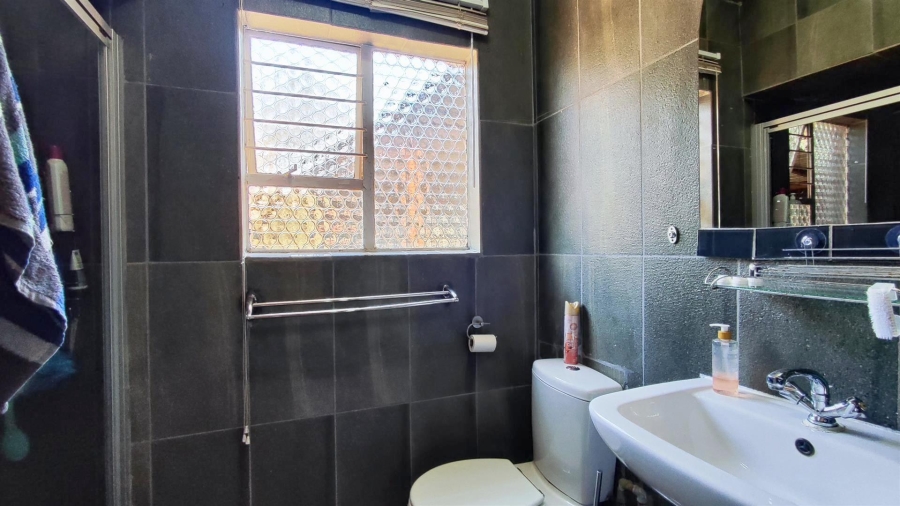 3 Bedroom Property for Sale in Hazeldene Gauteng