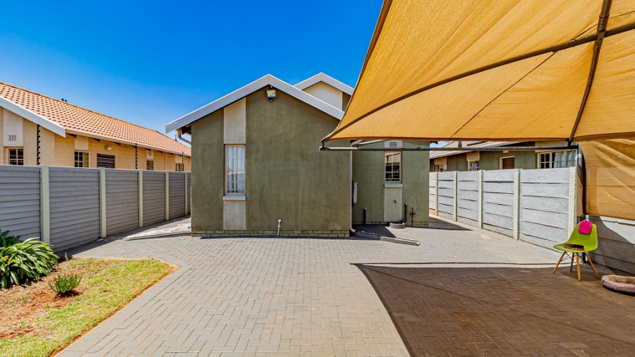 3 Bedroom Property for Sale in Sky City Gauteng