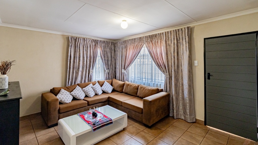 3 Bedroom Property for Sale in Sky City Gauteng