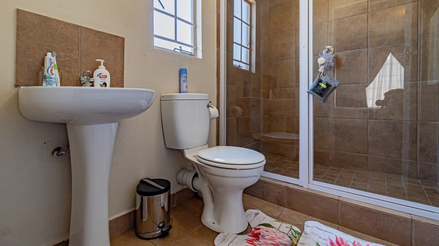 3 Bedroom Property for Sale in Sky City Gauteng