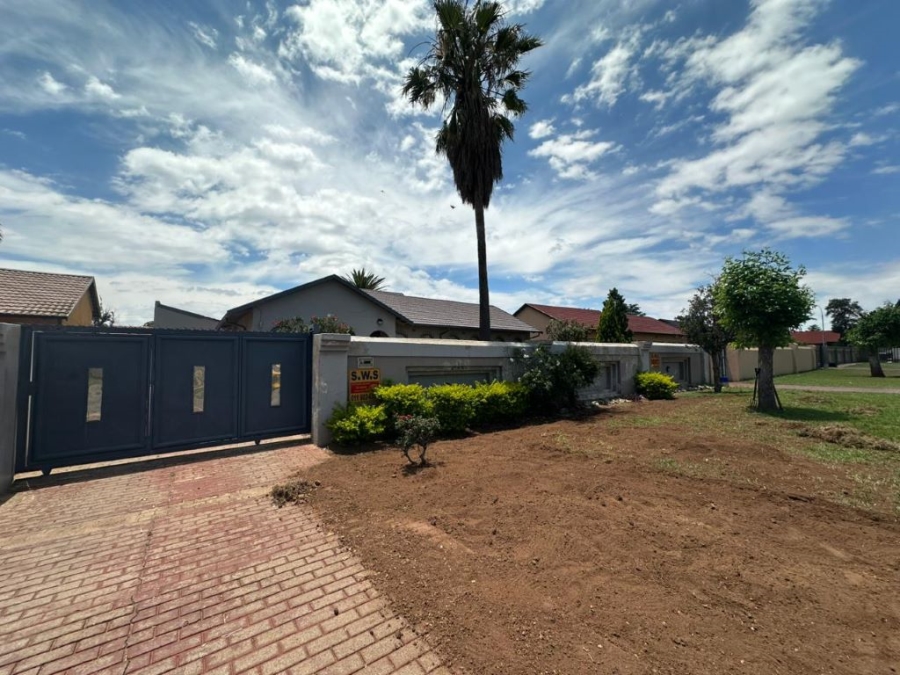 3 Bedroom Property for Sale in Leondale Gauteng