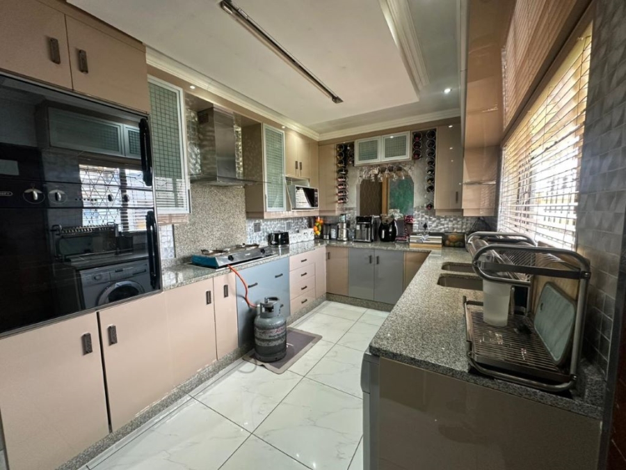 3 Bedroom Property for Sale in Leondale Gauteng