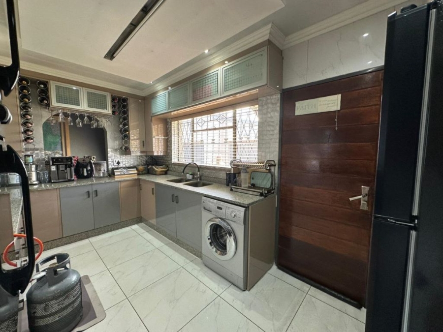 3 Bedroom Property for Sale in Leondale Gauteng