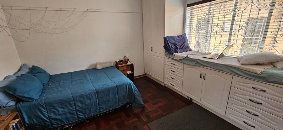 3 Bedroom Property for Sale in South Crest Gauteng