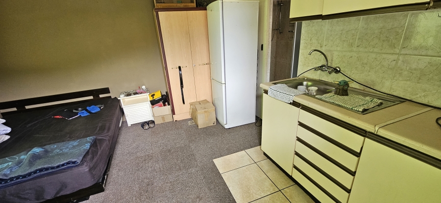 3 Bedroom Property for Sale in South Crest Gauteng