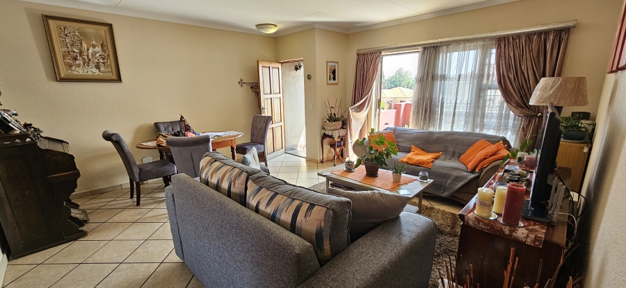 3 Bedroom Property for Sale in New Market Gauteng