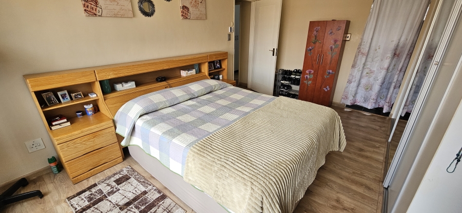 4 Bedroom Property for Sale in New Redruth Gauteng