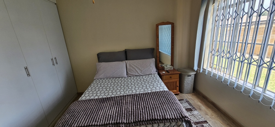 4 Bedroom Property for Sale in New Redruth Gauteng