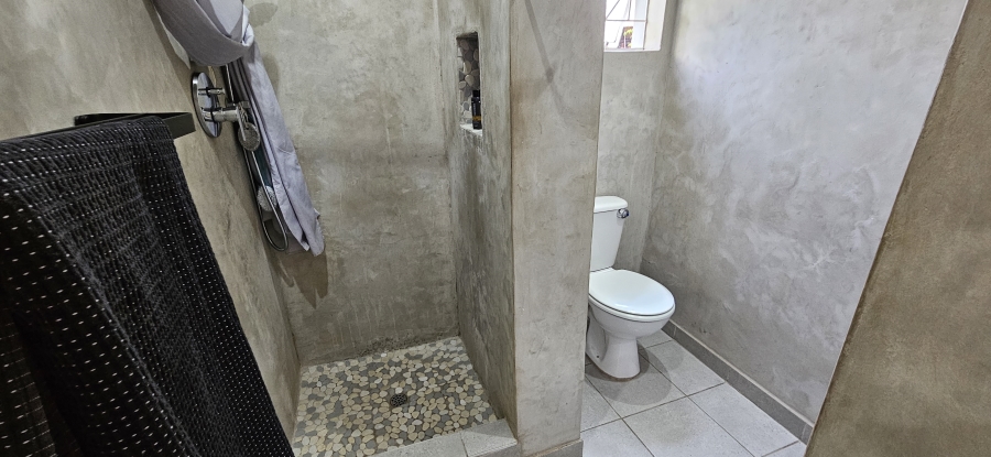 4 Bedroom Property for Sale in General Albertspark Gauteng