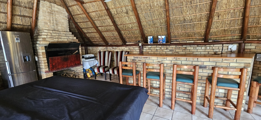 4 Bedroom Property for Sale in General Albertspark Gauteng