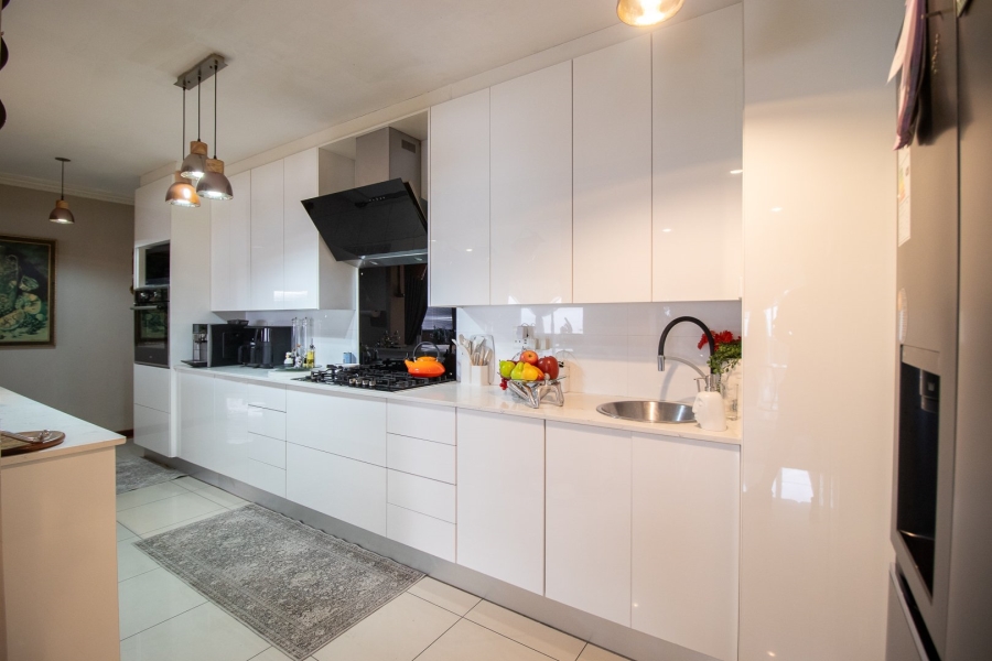 4 Bedroom Property for Sale in New Redruth Gauteng