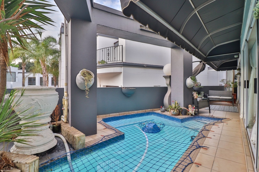 4 Bedroom Property for Sale in New Redruth Gauteng